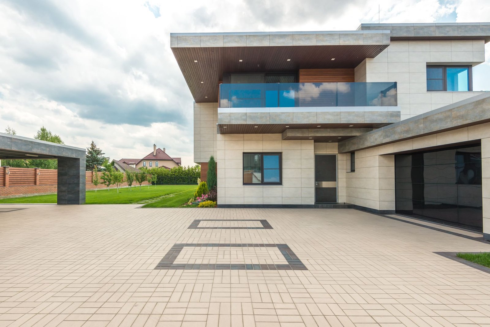 Smooth resurfaced driveway — Driveway Repair